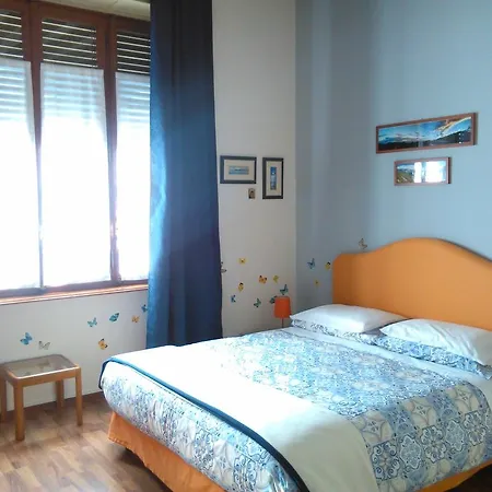 Couette-café Le Terrazze Di Tavigliano 2*